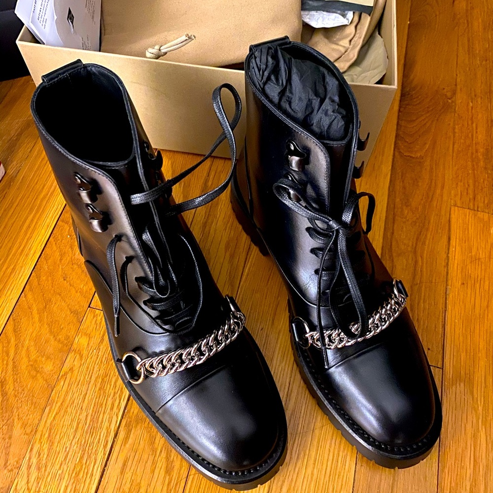 Burberry boots